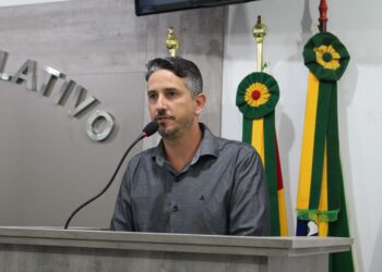 Dione reduzida site scaled e1645295513756