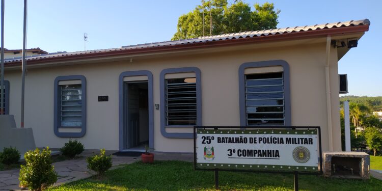 policia civl scaled e1644952023504