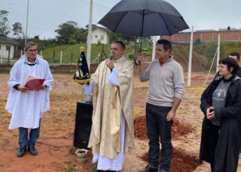 1210 pedra Nossa Senhora Aparecida 1