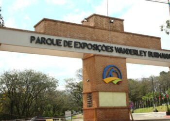 Screenshot at Oct 06 17 37 51