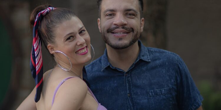 Guto Violeta 1 e1670592933708