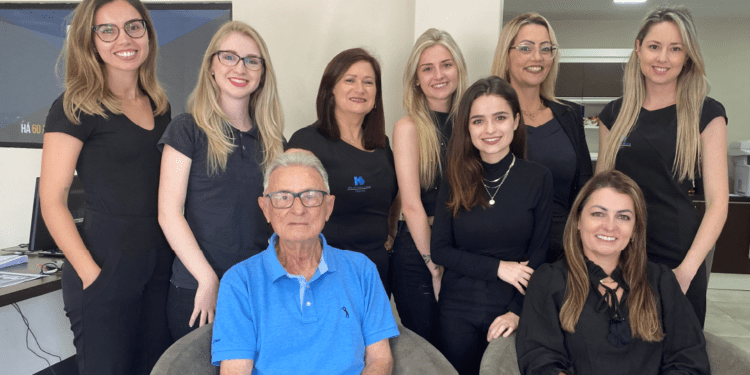 Kirst Corretora Card