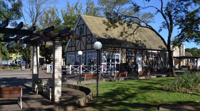 praça primeiro de maio estancia velha