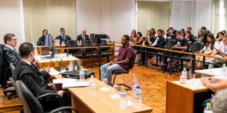 jogador de futebol condenado